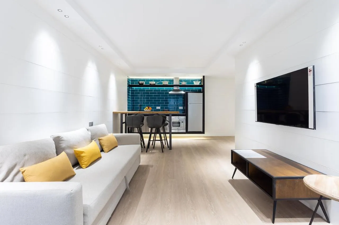 Home2Book Elegant Apartment Santa Cruz Center