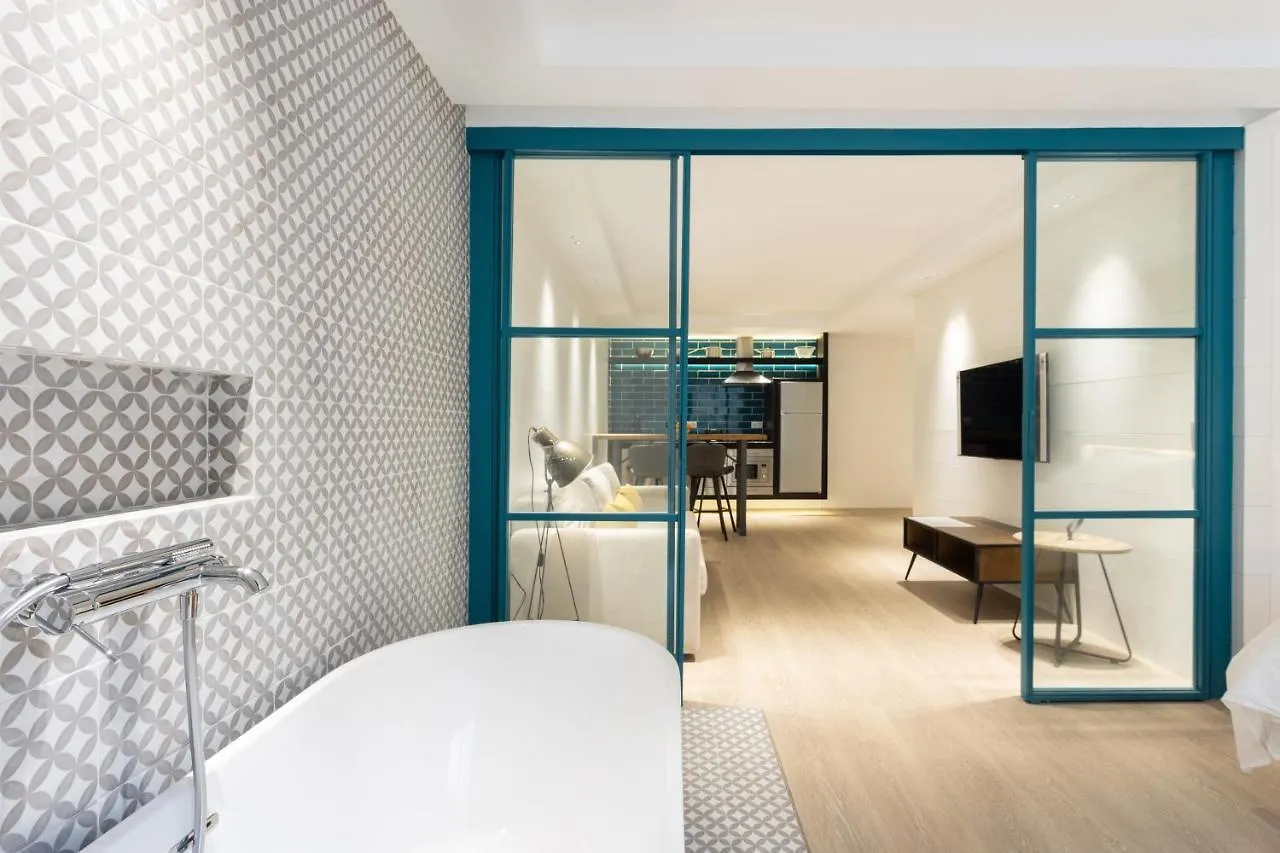 Home2Book Elegant Apartment Santa Cruz Center Spain