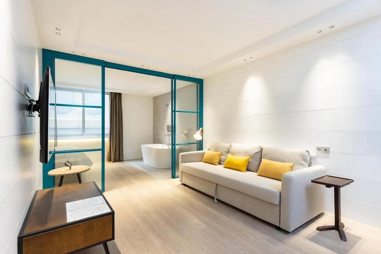 Home2Book Elegant Apartment Santa Cruz Center